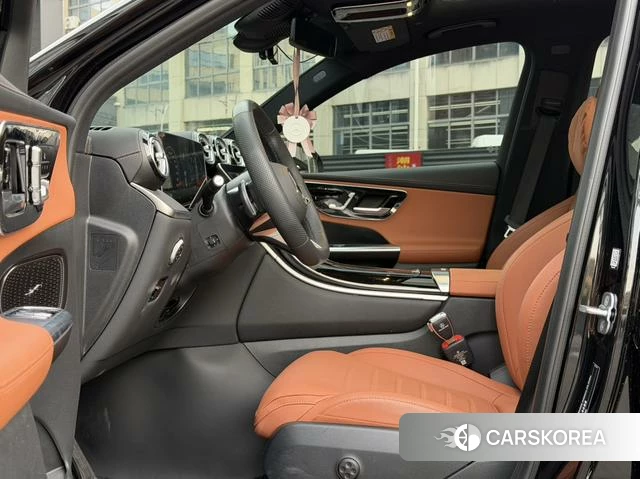 Mercedes-Benz GLC 2024 Черный из Китая, фото 3