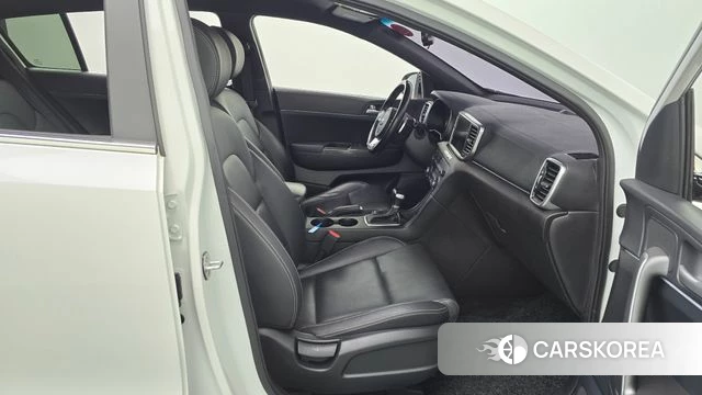 Kia Sportage The Bold 2019 Белый из Кореи, фото 3