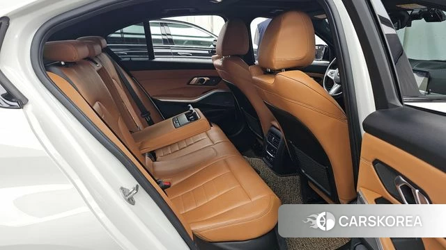BMW 3 Series (G20) 2019 Белый из Кореи, фото 3