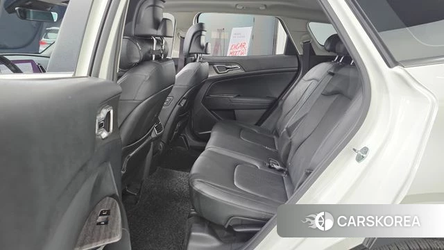 Kia Sportage 5th Generation 2024 Белый из Кореи, фото 3