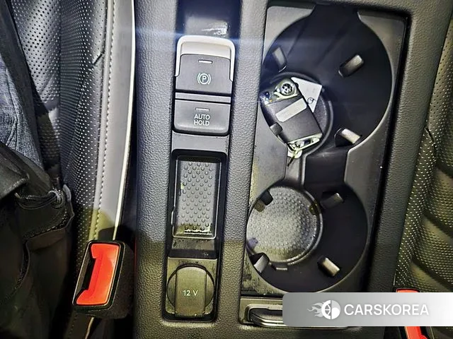 Volkswagen Arteon 2023 Белый из Кореи, фото 3