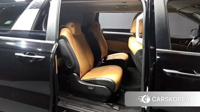 Kia Carnival 4th generation 2021 Черный из Кореи, фото 3