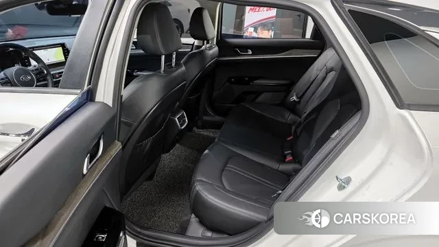 Kia K5 3rd generation 2021 Белый из Кореи, фото 3