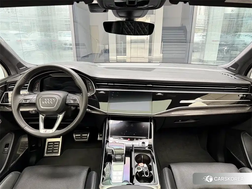 Audi SQ7 2024 Черный из Китая, фото 3