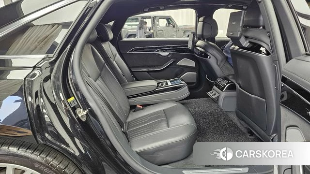 Audi A8 (D5) 2021 Черный из Кореи, фото 3