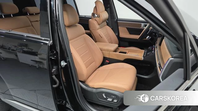 Hyundai Santa Fe (MX5) 2024 Черный из Кореи, фото 3