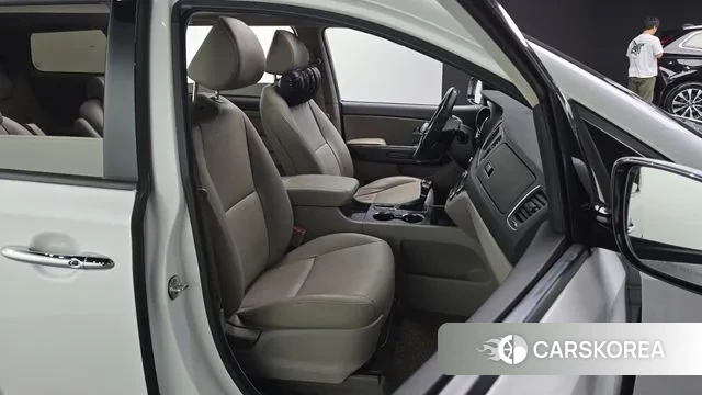 Kia The New Carnival 2019 Белый из Кореи, фото 3