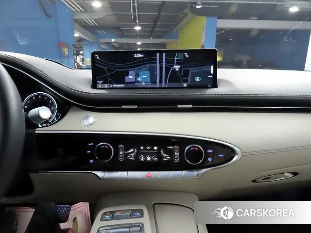 Genesis GV70 2022 Серебристо-серый из Кореи, фото 3