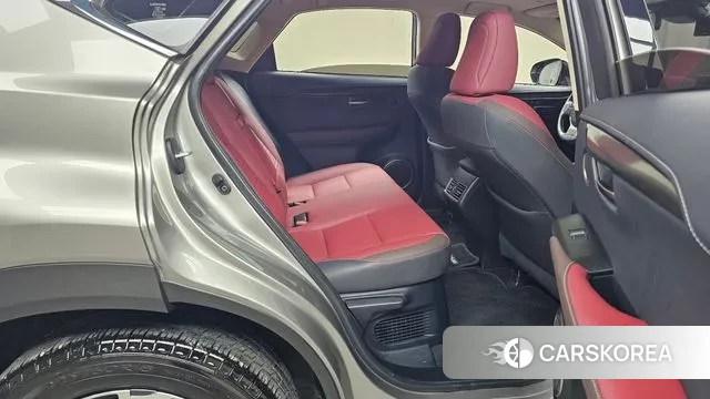 Lexus NX300h 2019 Серый из Кореи, фото 3