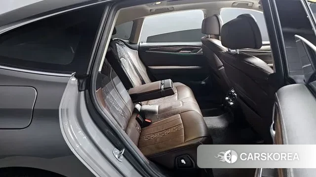 BMW 6 Series GT (G32) 2022 Серый из Кореи, фото 3