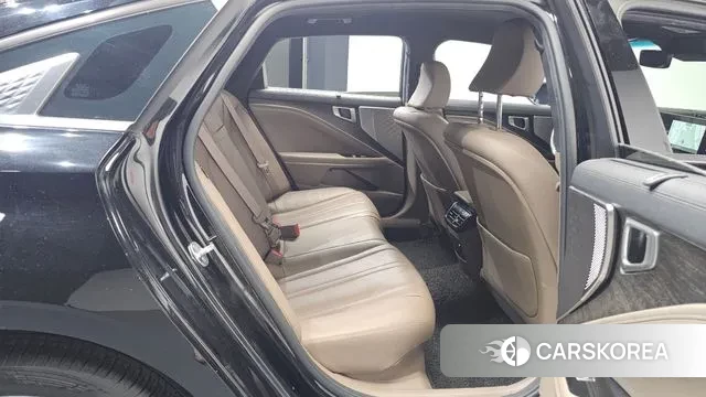 Kia K8 Hybrid 2021 Черный из Кореи, фото 3