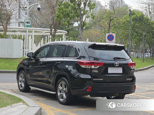 Toyota Highlander 2018 Черный из Китая, фото 3