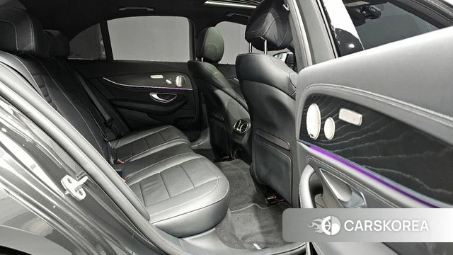 Mercedes-Benz E-Class W213 2022 Серый из Кореи, фото 3