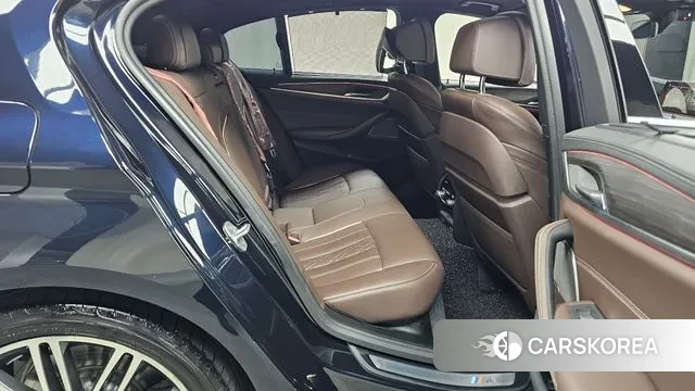 BMW 5 Series (G30) 2020 Черный из Кореи, фото 3