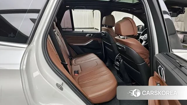 BMW X5 (G05) 2022 Белый из Кореи, фото 3