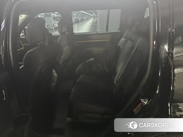 Hyundai Santa Fe (MX5) 2023 Черный из Кореи, фото 3