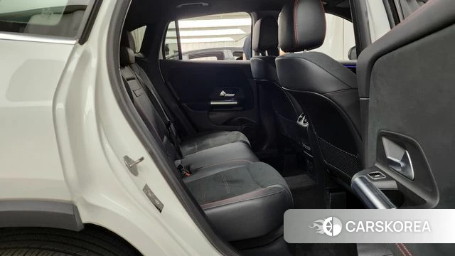 Mercedes-Benz GLA - Class H247 2022 Белый из Кореи, фото 3