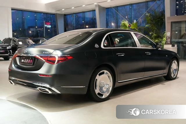 Mercedes-Benz Maybach S-class 2023 Черный из Китая, фото 3