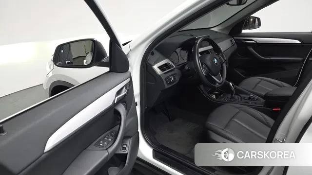 BMW X1 (F48) 2019 Белый из Кореи, фото 3