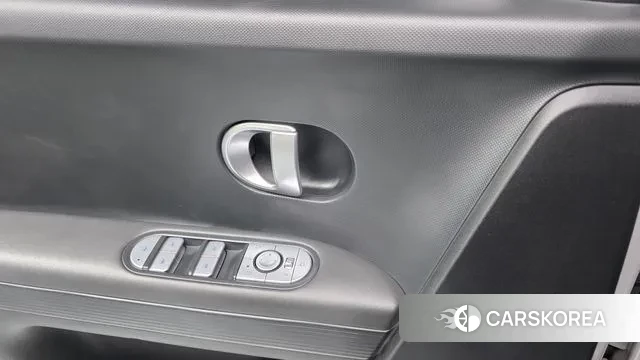 Hyundai Ionic 5 2021 Серебристо-серый из Кореи, фото 3