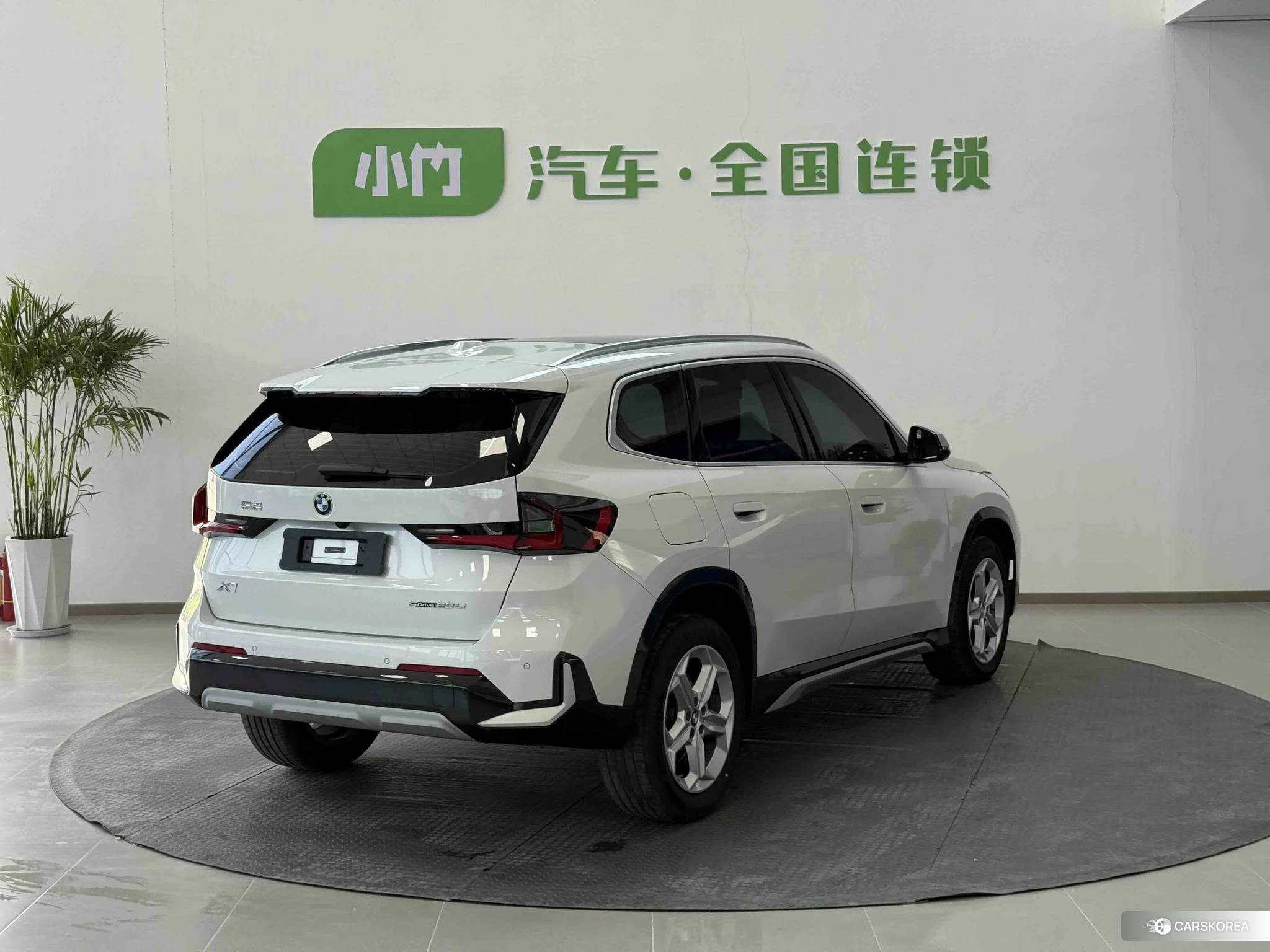 BMW X1 2023 Белый из Китая, фото 3