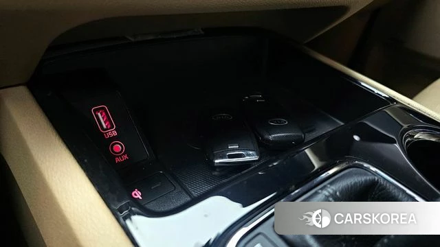 Kia The New Carnival 2019 Черный из Кореи, фото 3