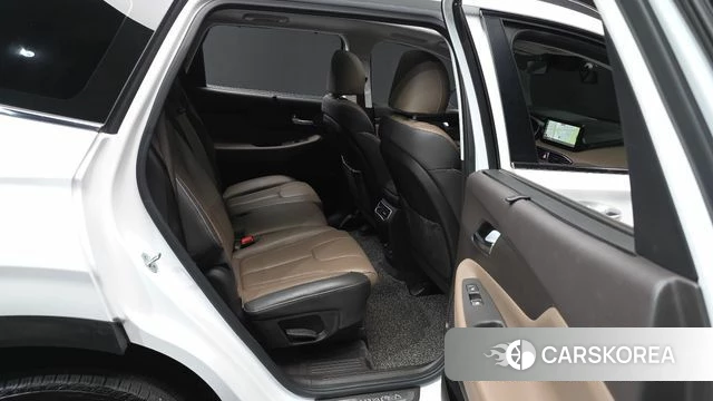 Hyundai The New Santa Fe 2021 Белый из Кореи, фото 3