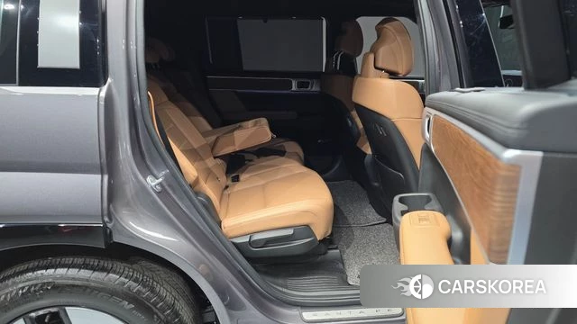 Hyundai Santa Fe (MX5) 2023 Серый из Кореи, фото 3