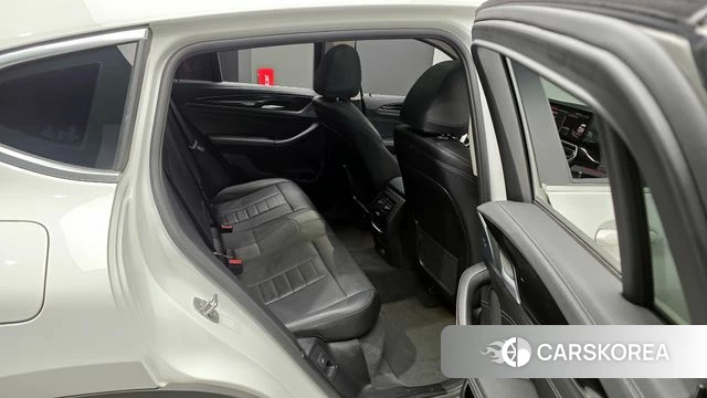 BMW X4 (G02) 2022 Белый из Кореи, фото 3