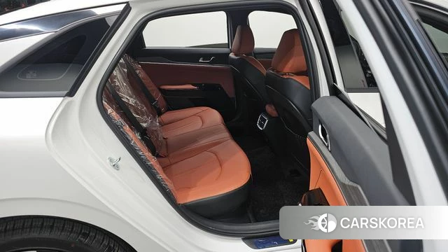 Kia The New K5 Hybrid 3rd generation 2026 Белый из Кореи, фото 3