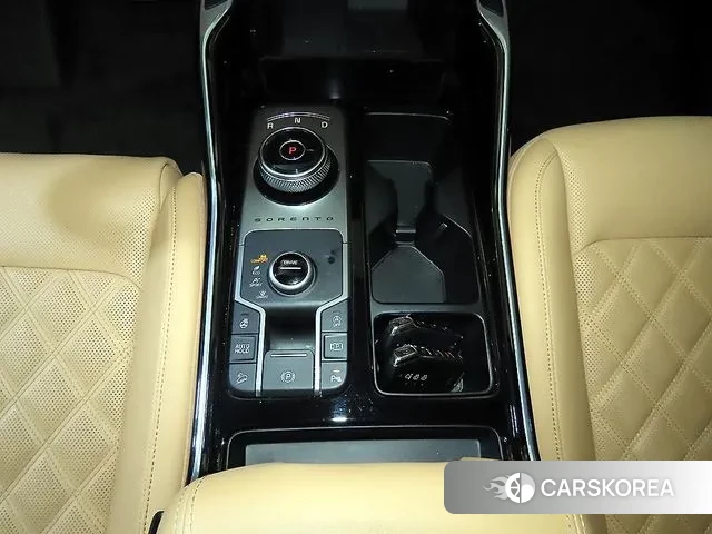 Kia Sorento 4th Generation 2023 Белый из Кореи, фото 3