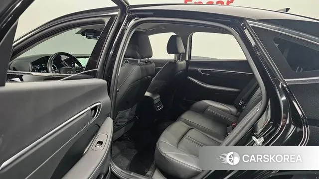 Hyundai Sonata (DN8) 2021 Черный из Кореи, фото 3