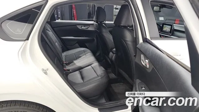 Kia Come New K3 2020 Белый из Кореи, фото 3