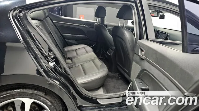 Hyundai Avante AD 2018 Черный из Кореи, фото 3