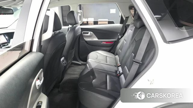 Kia Niro Plus 2022 Белый из Кореи, фото 3