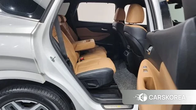 Hyundai The New Santa Fe 2022 Белый из Кореи, фото 3