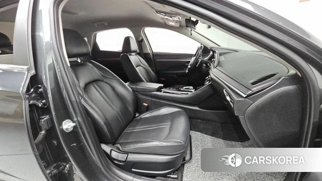 Hyundai Sonata (DN8) 2019 Серый из Кореи, фото 3