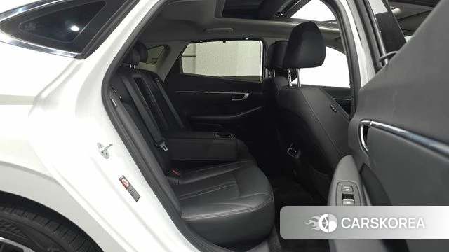 Hyundai Sonata (DN8) 2020 Белый из Кореи, фото 3