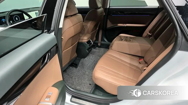 Hyundai Grandeur Hybrid (GN7) 2025 Белый из Кореи, фото 3