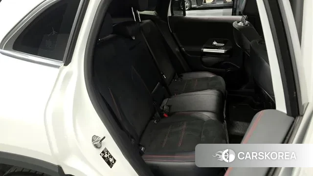 Mercedes-Benz GLA - Class H247 2022 Белый из Кореи, фото 3