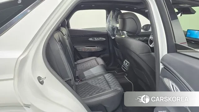 Genesis GV70 2021 Белый из Кореи, фото 3