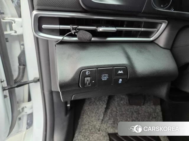 Hyundai Avante Hybrid (CN7) 2023 Белый из Кореи, фото 3