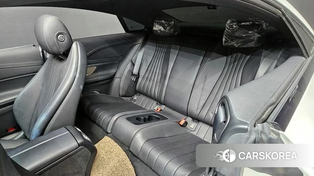 Mercedes-Benz E-Class W213 2022 Белый из Кореи, фото 3