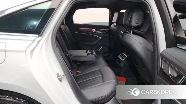 Audi A6 (C8) 2019 Белый из Кореи, фото 3