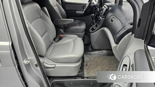 Hyundai The New Grand Starex 2021 Серебряный из Кореи, фото 3