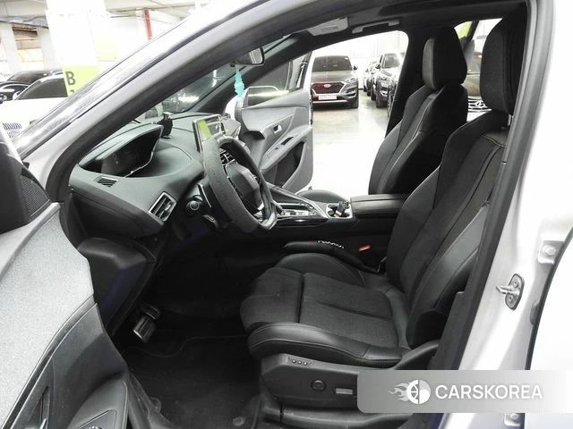 Peugeot 3008 second generation 2019 Белый из Кореи, фото 3