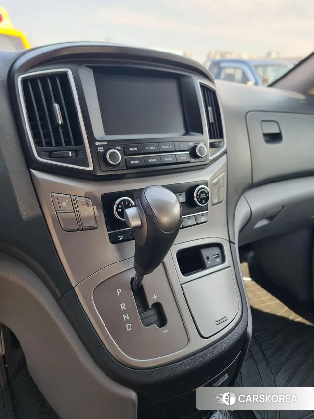 Hyundai The New Grand Starex 2019 Желтый из Кореи, фото 3