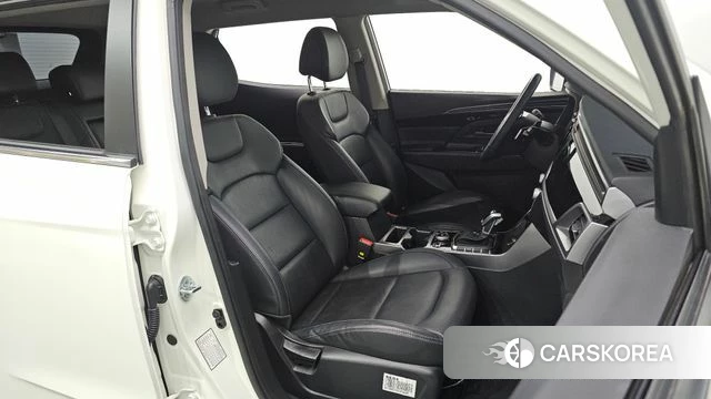 Ssangyong Beautiful Korando 2022 Белый из Кореи, фото 3