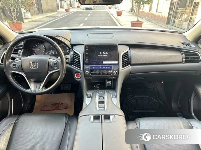 Honda Crown Road 2022 Белый из Китая, фото 3