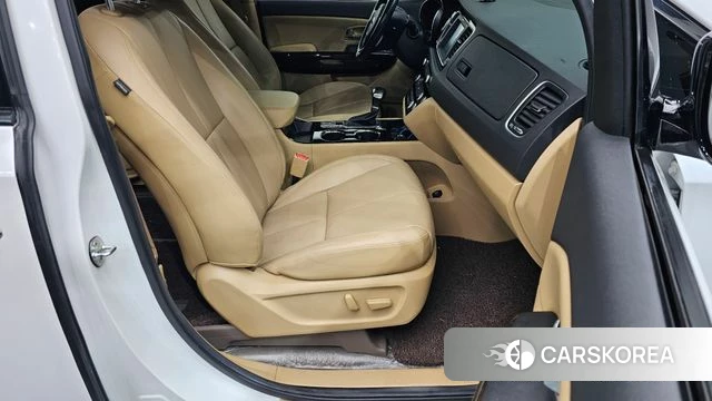 Kia The New Carnival 2018 Белый из Кореи, фото 3